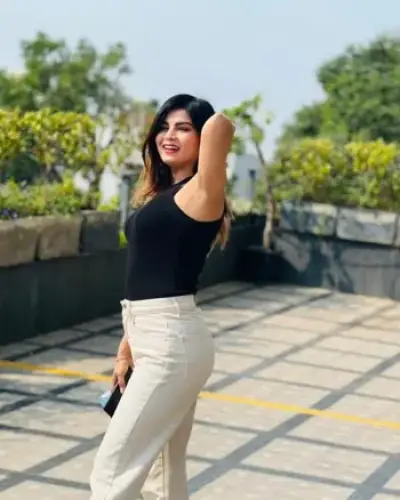 Call Girls Shella Bholaganj Cash On Delivery